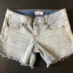 SO High-Waisted Denim Shorts Floral Detail